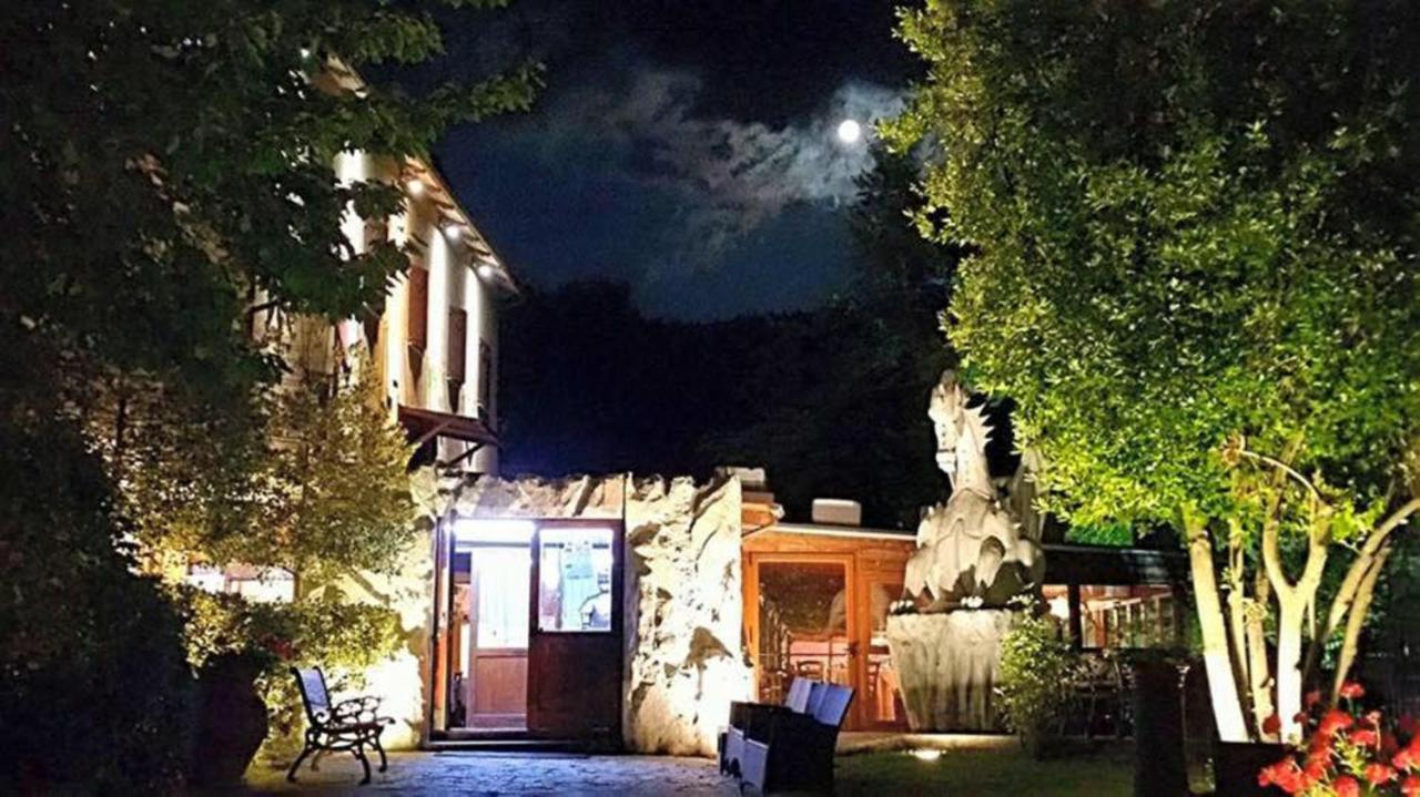 הוילה נוצ'רה אומברה Agriturismo Le Francesche מראה חיצוני תמונה