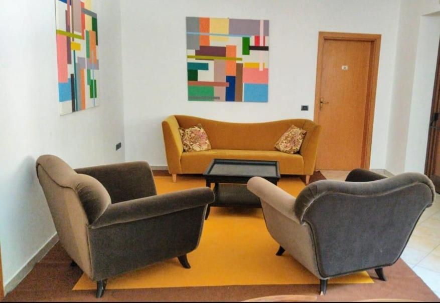 הוילה נוצ'רה אומברה Agriturismo Le Francesche מראה חיצוני תמונה